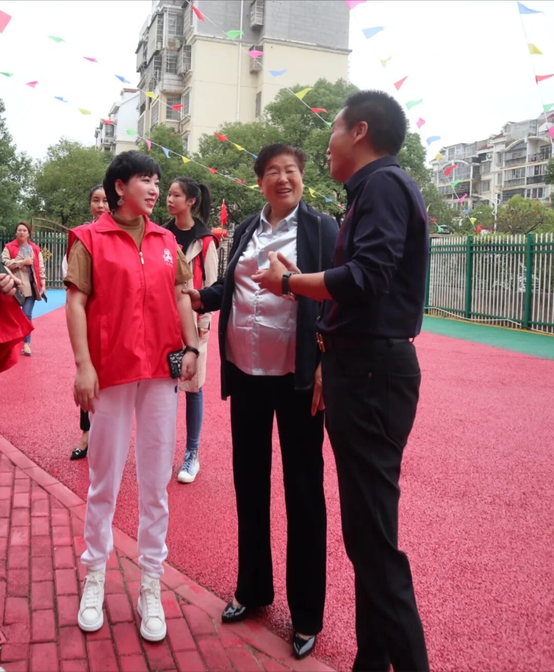 凤凰花园老年公寓重阳敬老活动