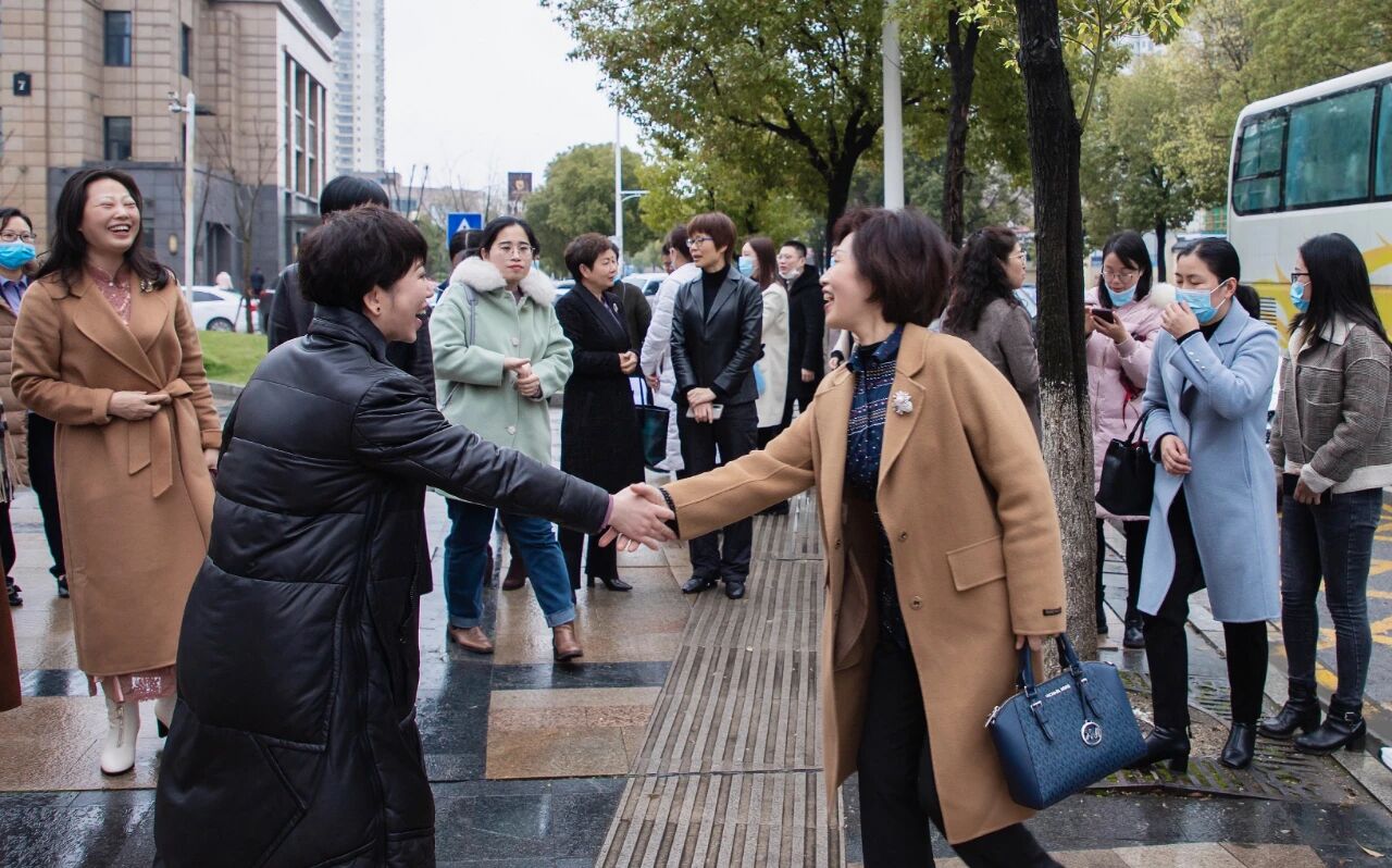 全省各级工会相关人员到访调研